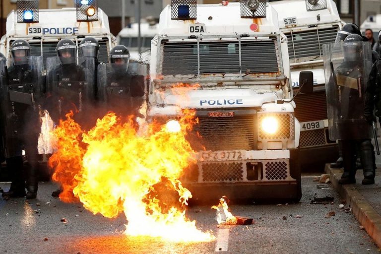 Irlanda, un vaso a punto de colmar