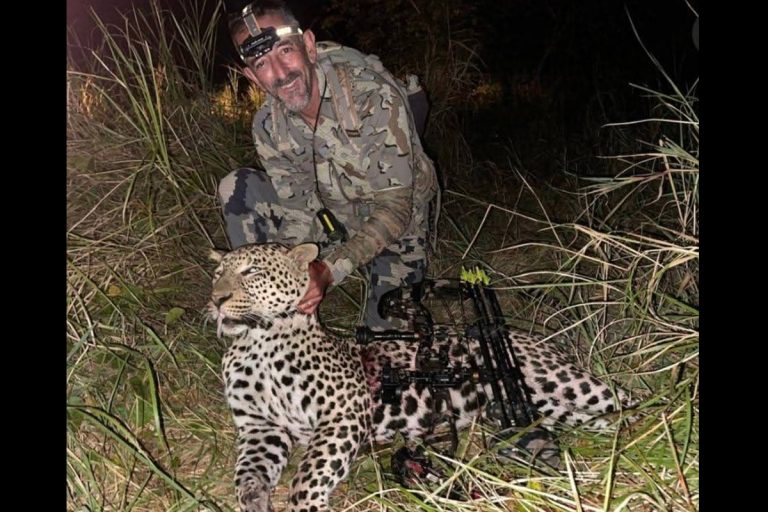 Doctor Cavadas, el héroe del quirófano convertido en el villano del arco y las flechas